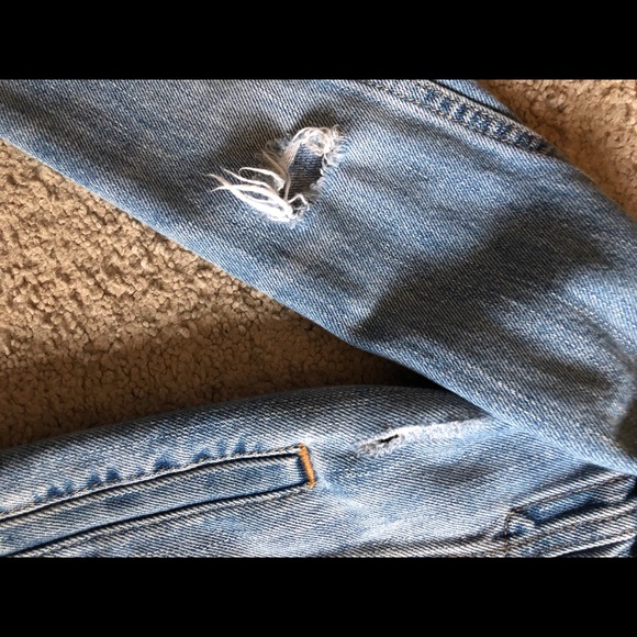 Old Navy Jean Jacket - Picture 4 of 6